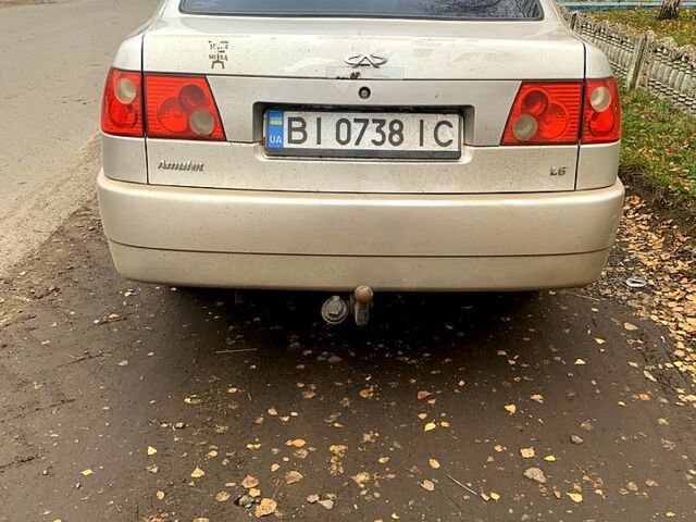 Бежевый Чери Амулет, объемом двигателя 1.6 л и пробегом 225 тыс. км за 2400 $, фото 4 на Automoto.ua