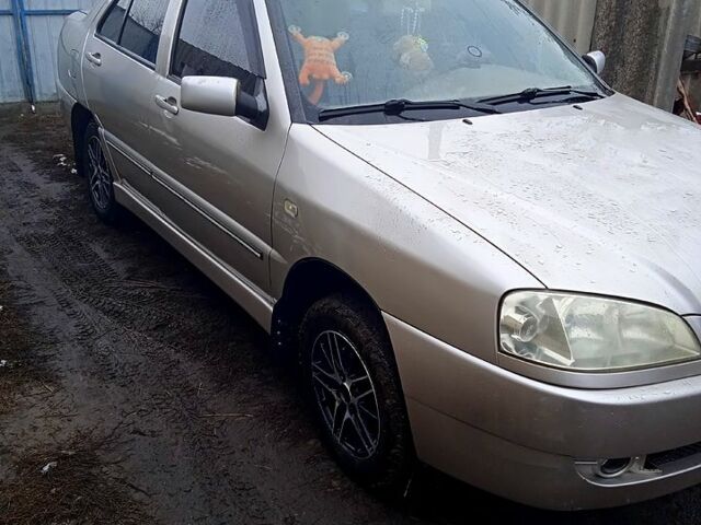 Бежевый Чери Амулет, объемом двигателя 1.6 л и пробегом 105 тыс. км за 2300 $, фото 5 на Automoto.ua