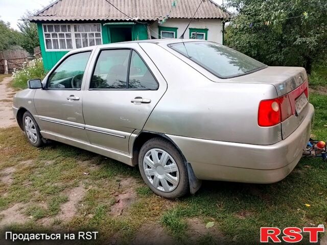 Чери Амулет 2007 в Котельве на Automoto.ua Бежевый Чери Амулет, объемом двигателя 1.6 л и пробегом 205 тыс. км за 1500 $, фото 2 на Automoto.ua