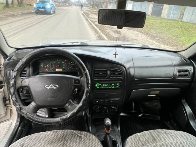 Бежевий Чері Амулет, об'ємом двигуна 1.6 л та пробігом 130 тис. км за 1600 $, фото 5 на Automoto.ua