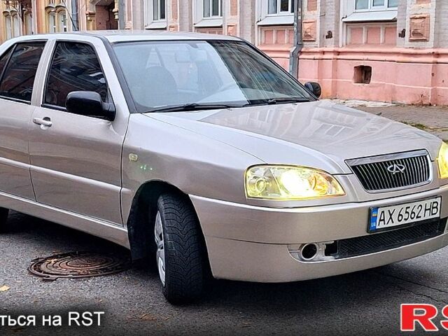 Бежевый Чери Амулет, объемом двигателя 1.6 л и пробегом 192 тыс. км за 1900 $, фото 2 на Automoto.ua