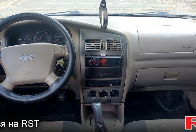 Бежевый Чери Амулет, объемом двигателя 1.6 л и пробегом 182 тыс. км за 1699 $, фото 7 на Automoto.ua