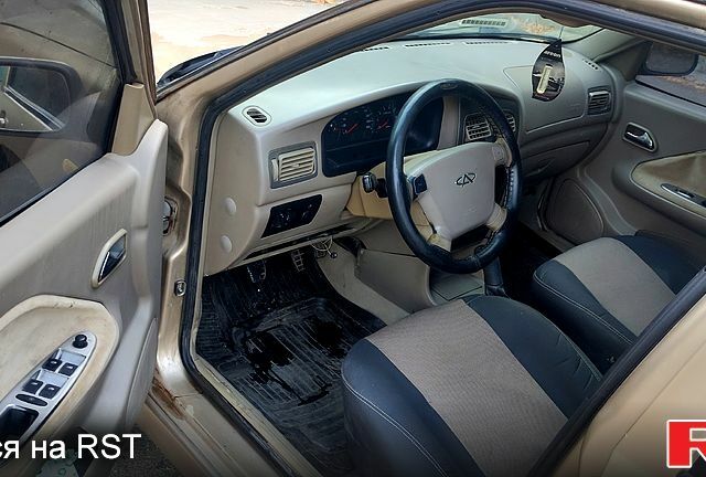 Бежевый Чери Амулет, объемом двигателя 1.6 л и пробегом 182 тыс. км за 1699 $, фото 8 на Automoto.ua