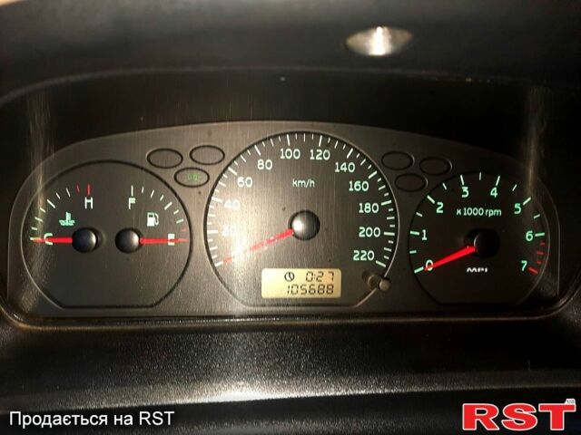 Бежевий Чері Амулет, об'ємом двигуна 1.6 л та пробігом 105 тис. км за 2950 $, фото 9 на Automoto.ua