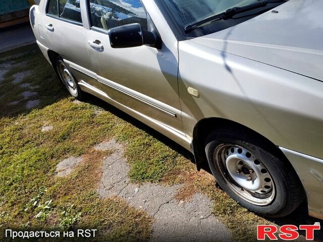 Чери Амулет 2007 в Ромнах на Automoto.ua Бежевый Чери Амулет, объемом двигателя 1.6 л и пробегом 135 тыс. км за 1600 $, фото 8 на Automoto.ua