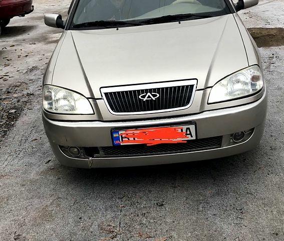 Бежевый Чери Амулет, объемом двигателя 1.6 л и пробегом 105 тыс. км за 1900 $, фото 3 на Automoto.ua