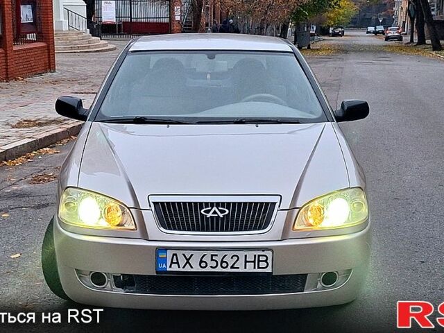 Бежевый Чери Амулет, объемом двигателя 1.6 л и пробегом 192 тыс. км за 1900 $, фото 1 на Automoto.ua