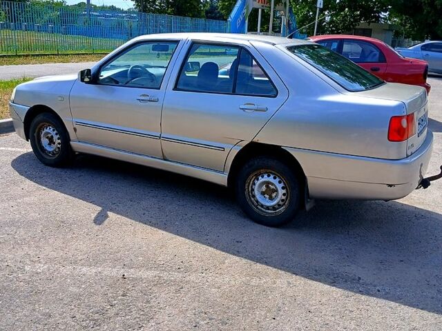 Бежевый Чери Амулет, объемом двигателя 1.6 л и пробегом 200 тыс. км за 1800 $, фото 2 на Automoto.ua