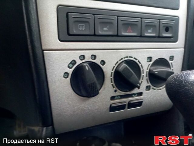 Бежевый Чери Амулет, объемом двигателя 1.6 л и пробегом 202 тыс. км за 1250 $, фото 7 на Automoto.ua