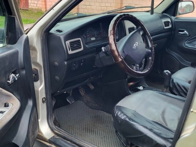 Бежевий Чері Амулет, об'ємом двигуна 1.6 л та пробігом 200 тис. км за 1150 $, фото 10 на Automoto.ua