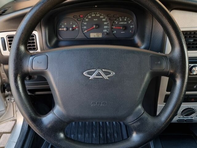 Бежевый Чери Амулет, объемом двигателя 1.6 л и пробегом 151 тыс. км за 1600 $, фото 5 на Automoto.ua