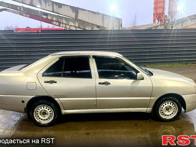 Бежевый Чери Амулет, объемом двигателя 1.6 л и пробегом 0 тыс. км за 1399 $, фото 4 на Automoto.ua