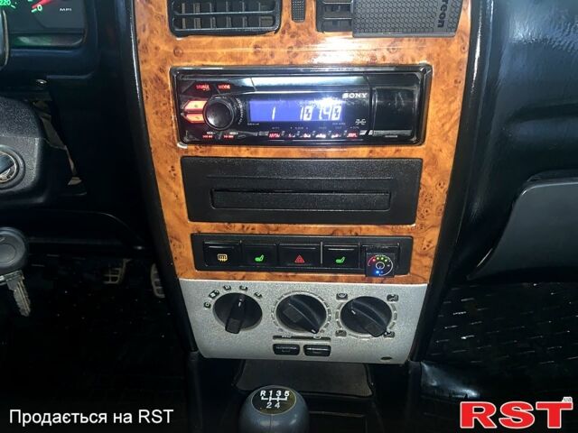 Бежевый Чери Амулет, объемом двигателя 1.6 л и пробегом 0 тыс. км за 1399 $, фото 9 на Automoto.ua