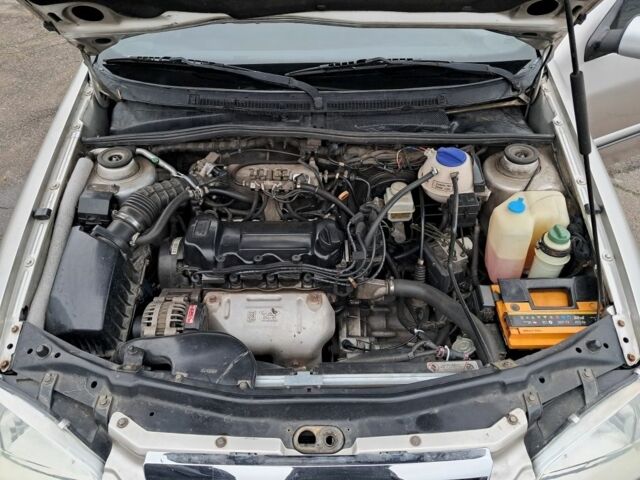 Бежевый Чери Амулет, объемом двигателя 1.6 л и пробегом 159 тыс. км за 2400 $, фото 2 на Automoto.ua