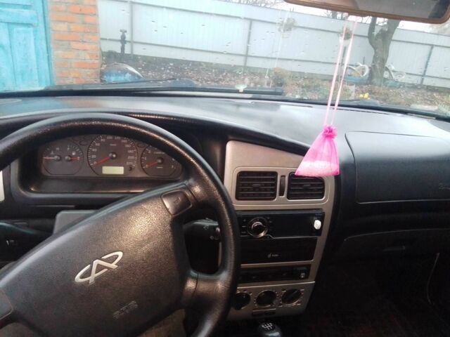 Бежевый Чери Амулет, объемом двигателя 1.6 л и пробегом 2 тыс. км за 2000 $, фото 3 на Automoto.ua