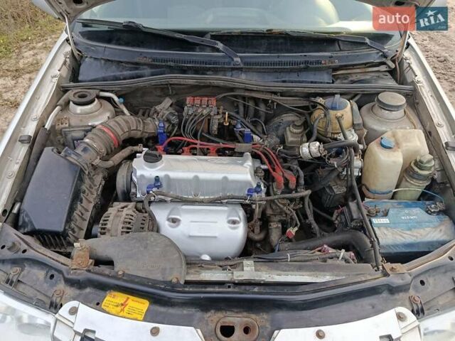 Бежевый Чери Амулет, объемом двигателя 1.5 л и пробегом 268 тыс. км за 1900 $, фото 6 на Automoto.ua