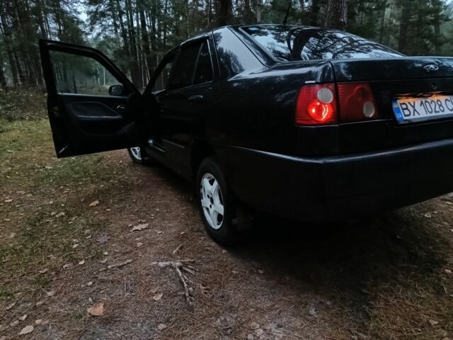 Чорний Чері Амулет, об'ємом двигуна 1.6 л та пробігом 208 тис. км за 1700 $, фото 2 на Automoto.ua