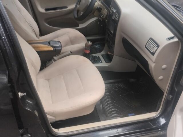 Чорний Чері Амулет, об'ємом двигуна 1.6 л та пробігом 234 тис. км за 1650 $, фото 11 на Automoto.ua