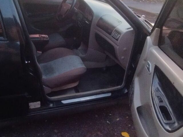 Чорний Чері Амулет, об'ємом двигуна 0 л та пробігом 200 тис. км за 1432 $, фото 6 на Automoto.ua