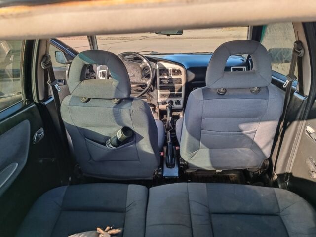 Чорний Чері Амулет, об'ємом двигуна 1.6 л та пробігом 323 тис. км за 1100 $, фото 5 на Automoto.ua