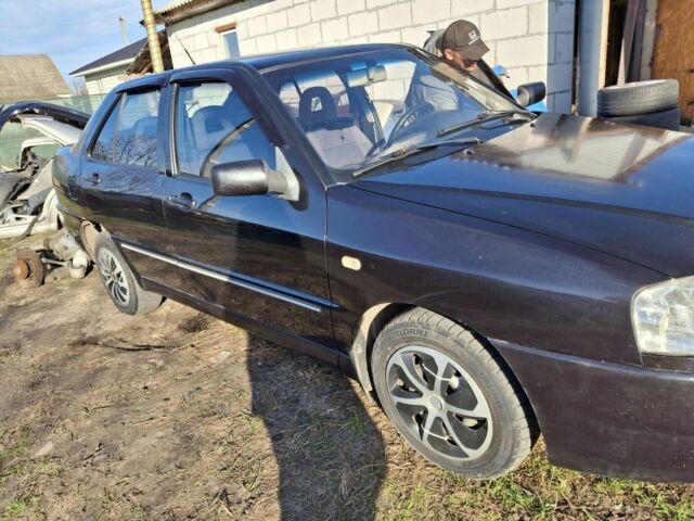Чорний Чері Амулет, об'ємом двигуна 1.6 л та пробігом 130 тис. км за 1683 $, фото 10 на Automoto.ua
