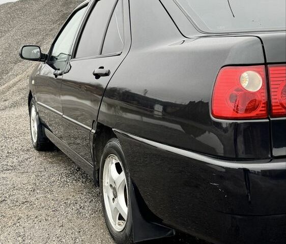 Чорний Чері Амулет, об'ємом двигуна 1.6 л та пробігом 116 тис. км за 2399 $, фото 5 на Automoto.ua