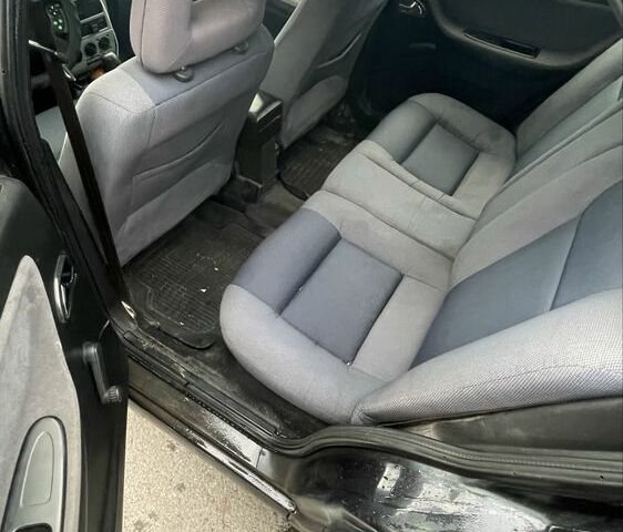 Черный Чери Амулет, объемом двигателя 1.6 л и пробегом 177 тыс. км за 1800 $, фото 6 на Automoto.ua