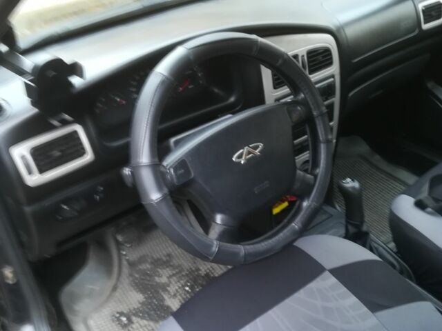 Черный Чери Амулет, объемом двигателя 1.6 л и пробегом 103 тыс. км за 1800 $, фото 2 на Automoto.ua