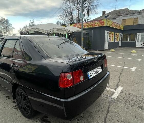 Черный Чери Амулет, объемом двигателя 1.6 л и пробегом 177 тыс. км за 1800 $, фото 4 на Automoto.ua