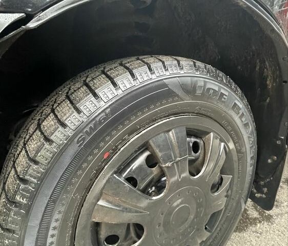 Черный Чери Амулет, объемом двигателя 1.6 л и пробегом 177 тыс. км за 1800 $, фото 5 на Automoto.ua