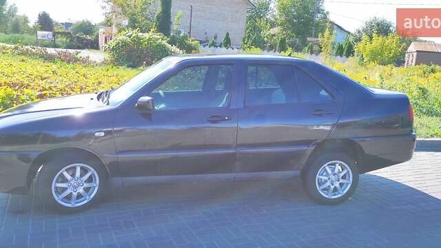 Черный Чери Амулет, объемом двигателя 1.6 л и пробегом 425 тыс. км за 1800 $, фото 6 на Automoto.ua