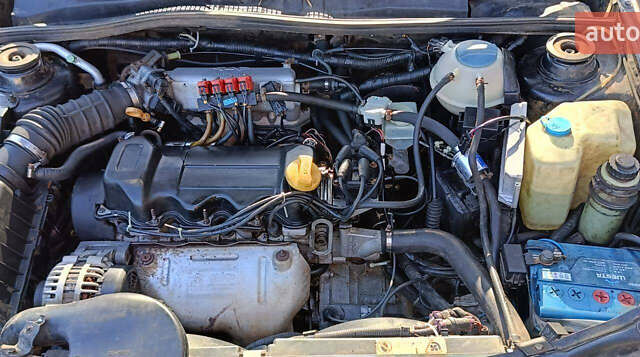 Чорний Чері Амулет, об'ємом двигуна 1.6 л та пробігом 190 тис. км за 1400 $, фото 8 на Automoto.ua