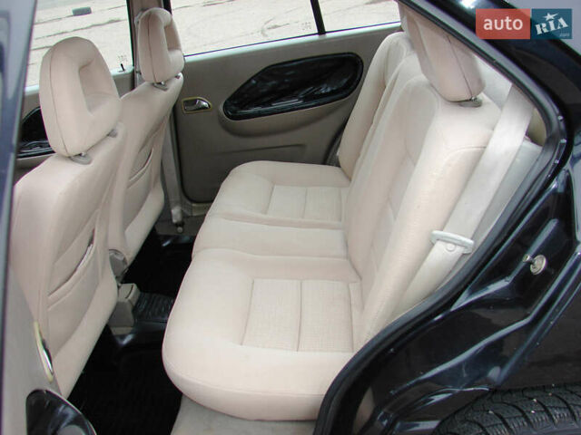 Чорний Чері Амулет, об'ємом двигуна 1.6 л та пробігом 137 тис. км за 2950 $, фото 13 на Automoto.ua