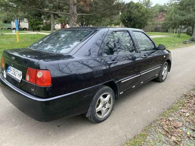 Чорний Чері Амулет, об'ємом двигуна 1.6 л та пробігом 190 тис. км за 1600 $, фото 6 на Automoto.ua