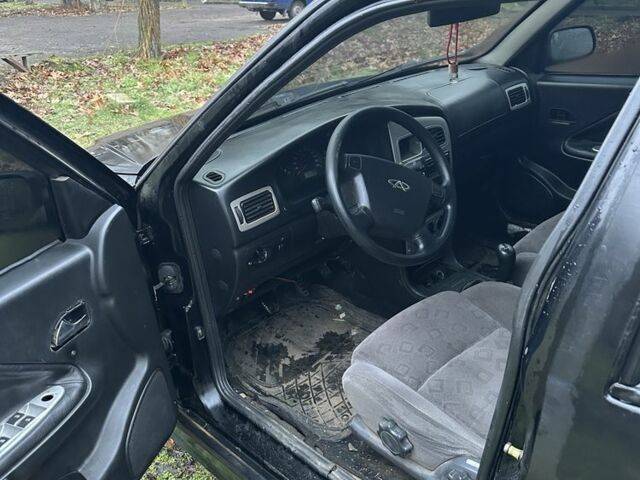 Чорний Чері Амулет, об'ємом двигуна 1.6 л та пробігом 300 тис. км за 1850 $, фото 1 на Automoto.ua