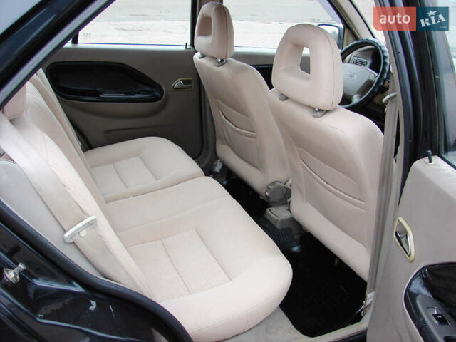 Чорний Чері Амулет, об'ємом двигуна 1.6 л та пробігом 137 тис. км за 2950 $, фото 14 на Automoto.ua