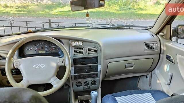 Черный Чери Амулет, объемом двигателя 1.6 л и пробегом 425 тыс. км за 1800 $, фото 4 на Automoto.ua