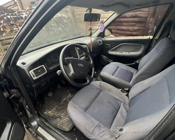 Черный Чери Амулет, объемом двигателя 1.6 л и пробегом 250 тыс. км за 1200 $, фото 2 на Automoto.ua