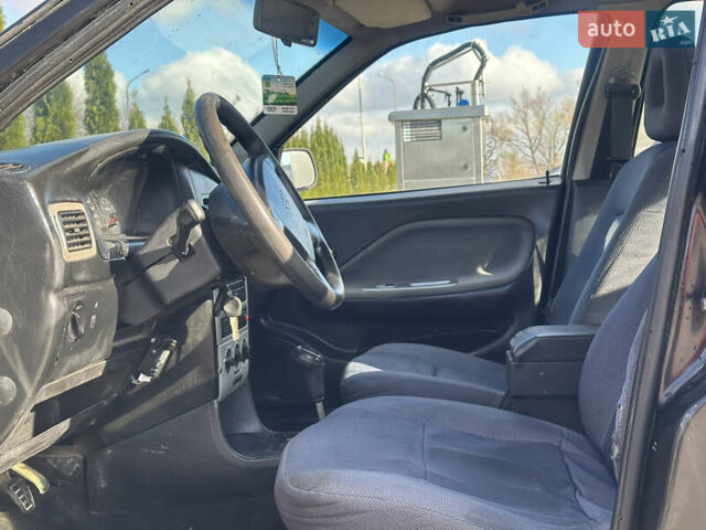 Чорний Чері Амулет, об'ємом двигуна 1.6 л та пробігом 215 тис. км за 999 $, фото 27 на Automoto.ua