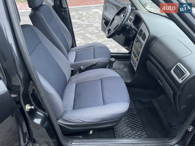 Чорний Чері Амулет, об'ємом двигуна 1.6 л та пробігом 30 тис. км за 2850 $, фото 15 на Automoto.ua