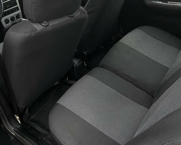 Черный Чери Амулет, объемом двигателя 1.6 л и пробегом 122 тыс. км за 1700 $, фото 10 на Automoto.ua