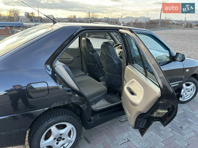 Чорний Чері Амулет, об'ємом двигуна 1.6 л та пробігом 115 тис. км за 1999 $, фото 7 на Automoto.ua