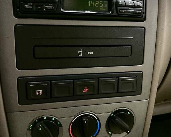 Черный Чери Амулет, объемом двигателя 1.6 л и пробегом 84 тыс. км за 1500 $, фото 11 на Automoto.ua