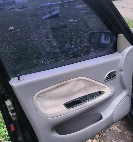 Черный Чери Амулет, объемом двигателя 1.6 л и пробегом 193 тыс. км за 1305 $, фото 3 на Automoto.ua