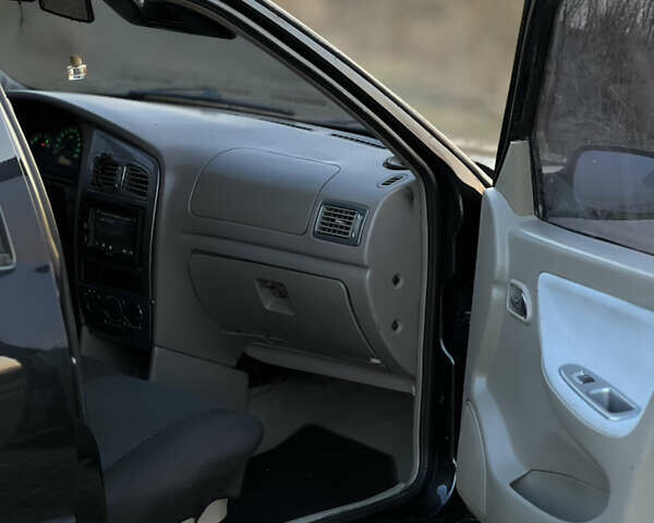 Чорний Чері Амулет, об'ємом двигуна 1.6 л та пробігом 220 тис. км за 2750 $, фото 13 на Automoto.ua