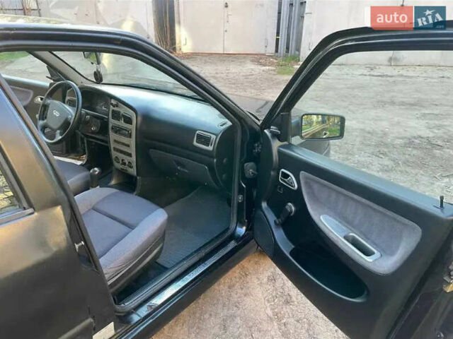 Черный Чери Амулет, объемом двигателя 1.6 л и пробегом 143 тыс. км за 1250 $, фото 9 на Automoto.ua