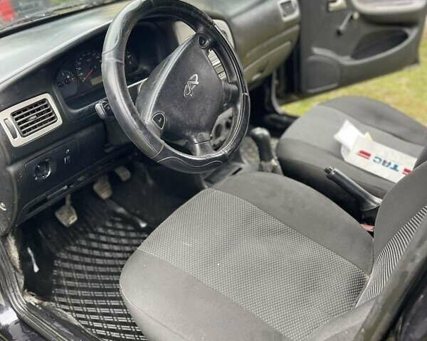 Черный Чери Амулет, объемом двигателя 1.6 л и пробегом 160 тыс. км за 1700 $, фото 5 на Automoto.ua