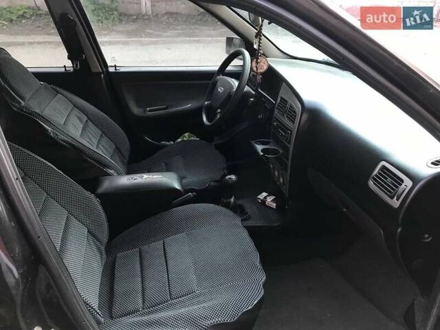 Черный Чери Амулет, объемом двигателя 1.6 л и пробегом 182 тыс. км за 1300 $, фото 7 на Automoto.ua