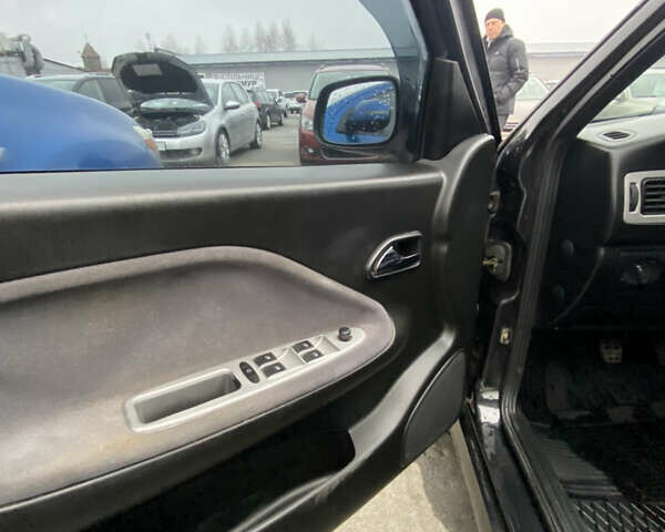 Черный Чери Амулет, объемом двигателя 1.6 л и пробегом 30 тыс. км за 3300 $, фото 8 на Automoto.ua