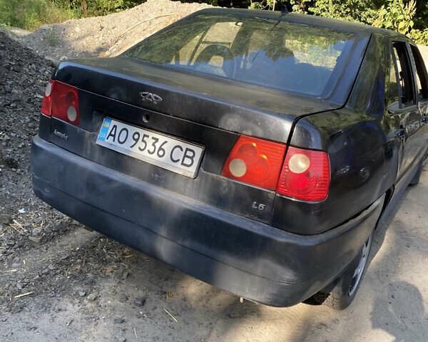 Черный Чери Амулет, объемом двигателя 1.6 л и пробегом 300 тыс. км за 1100 $, фото 3 на Automoto.ua